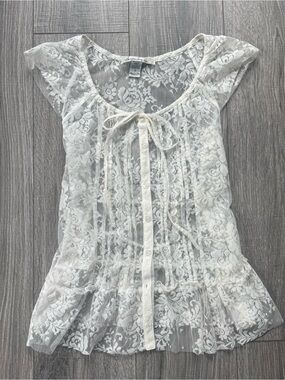 Vintage Y2K American Rag Lace Top